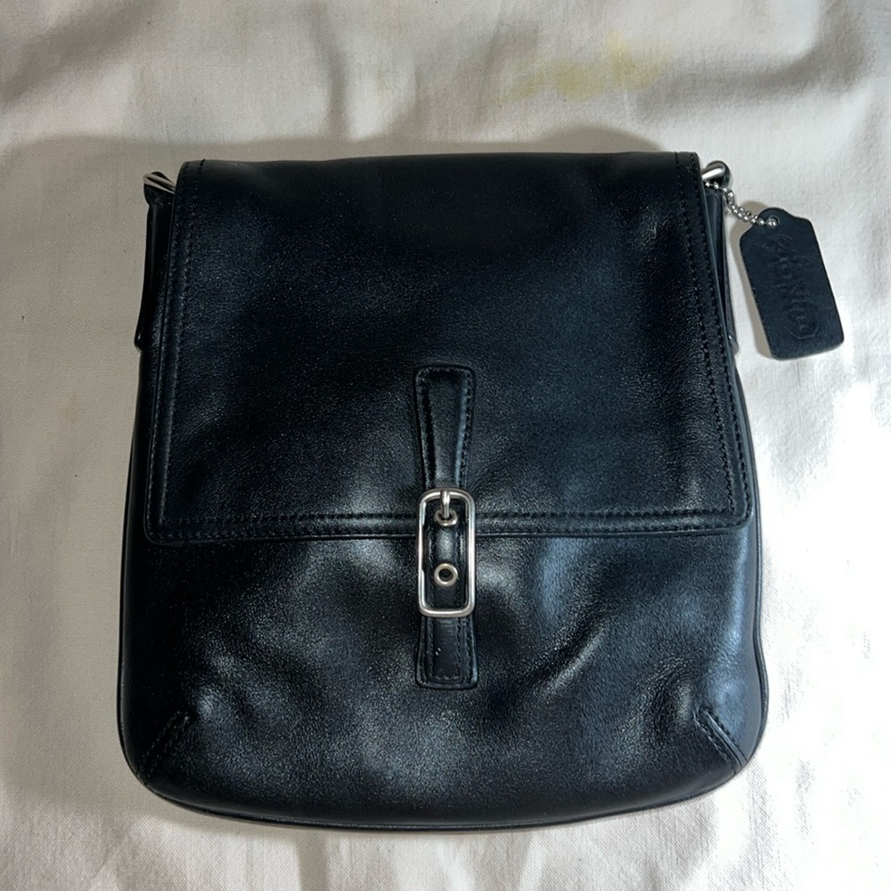 Vintage Coach Slim Black leather Crossbody